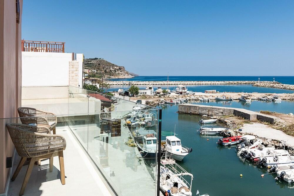 Avra Apartments Kolymbari Harbour Exteriér fotografie